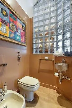 Suitelowcost - San Babila Duomo Milan Italy