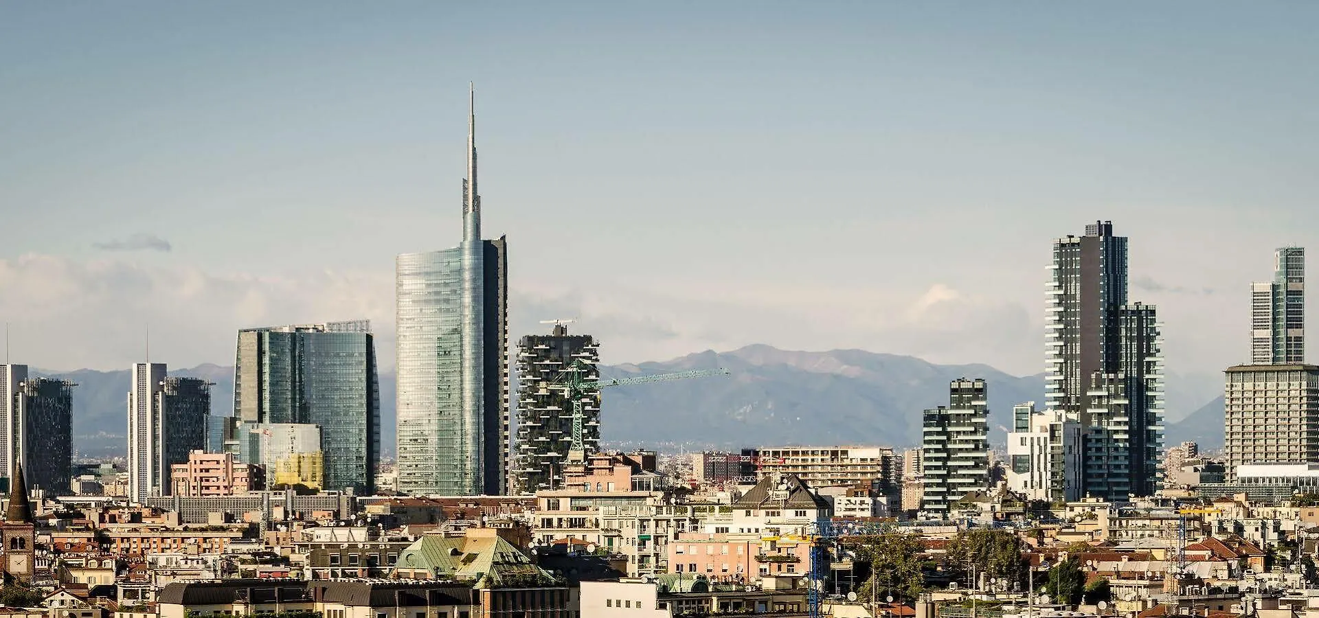 Suitelowcost - San Babila Duomo Milan Italy