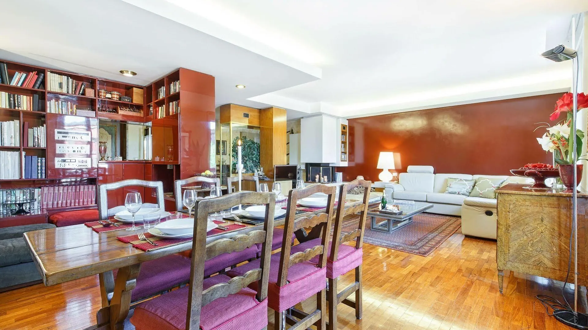 Hotel Suitelowcost - San Babila Duomo Milan
